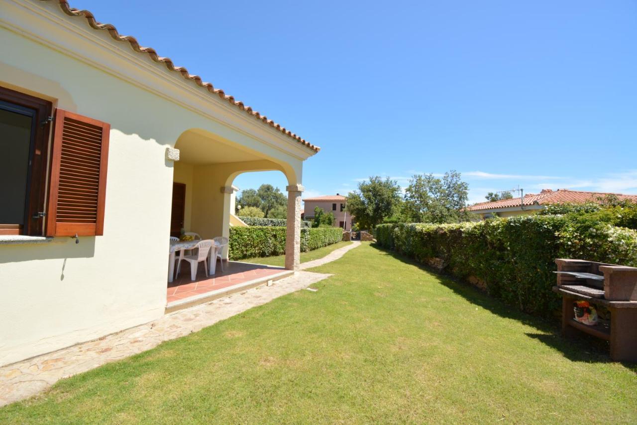 Appartamenti Corallo San Teodoro  Buitenkant foto