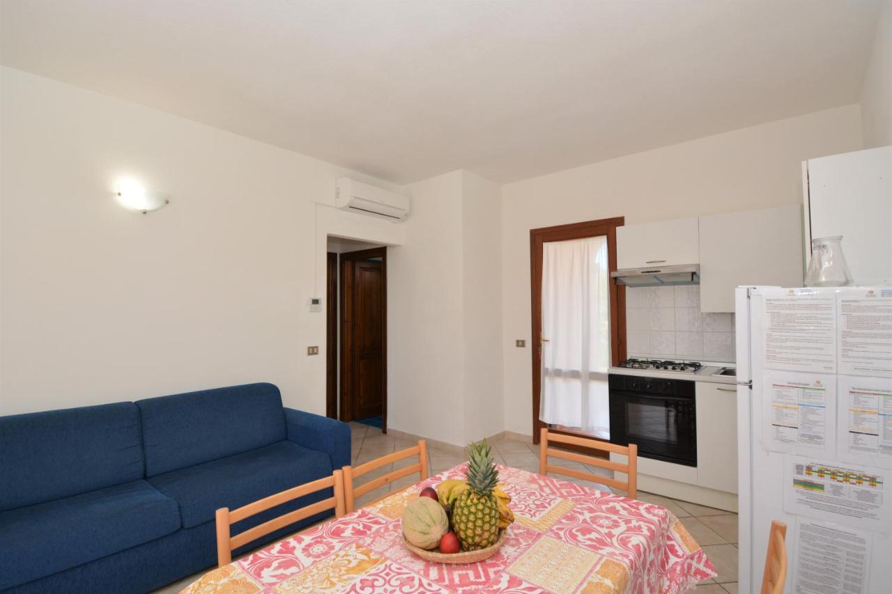 Appartamenti Corallo San Teodoro  Buitenkant foto