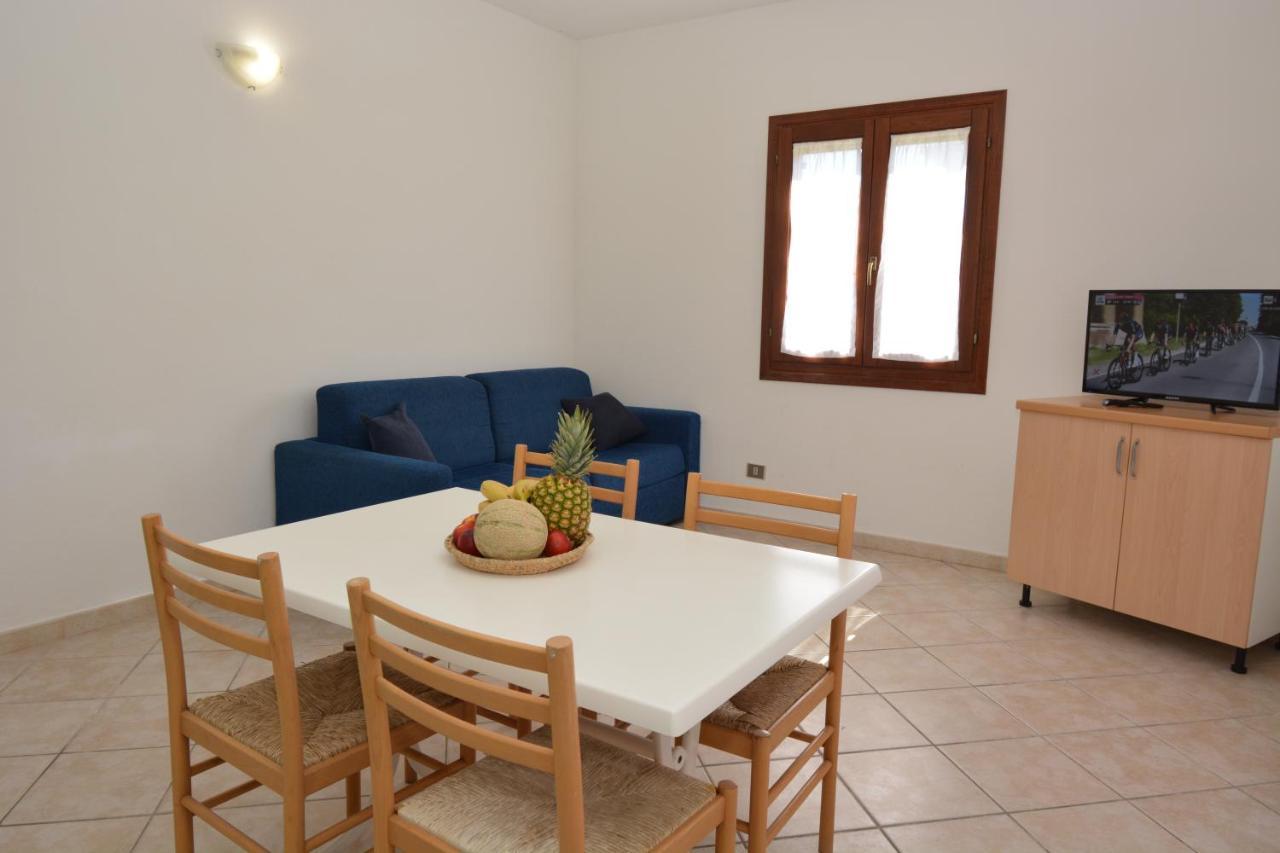 Appartamenti Corallo San Teodoro  Buitenkant foto