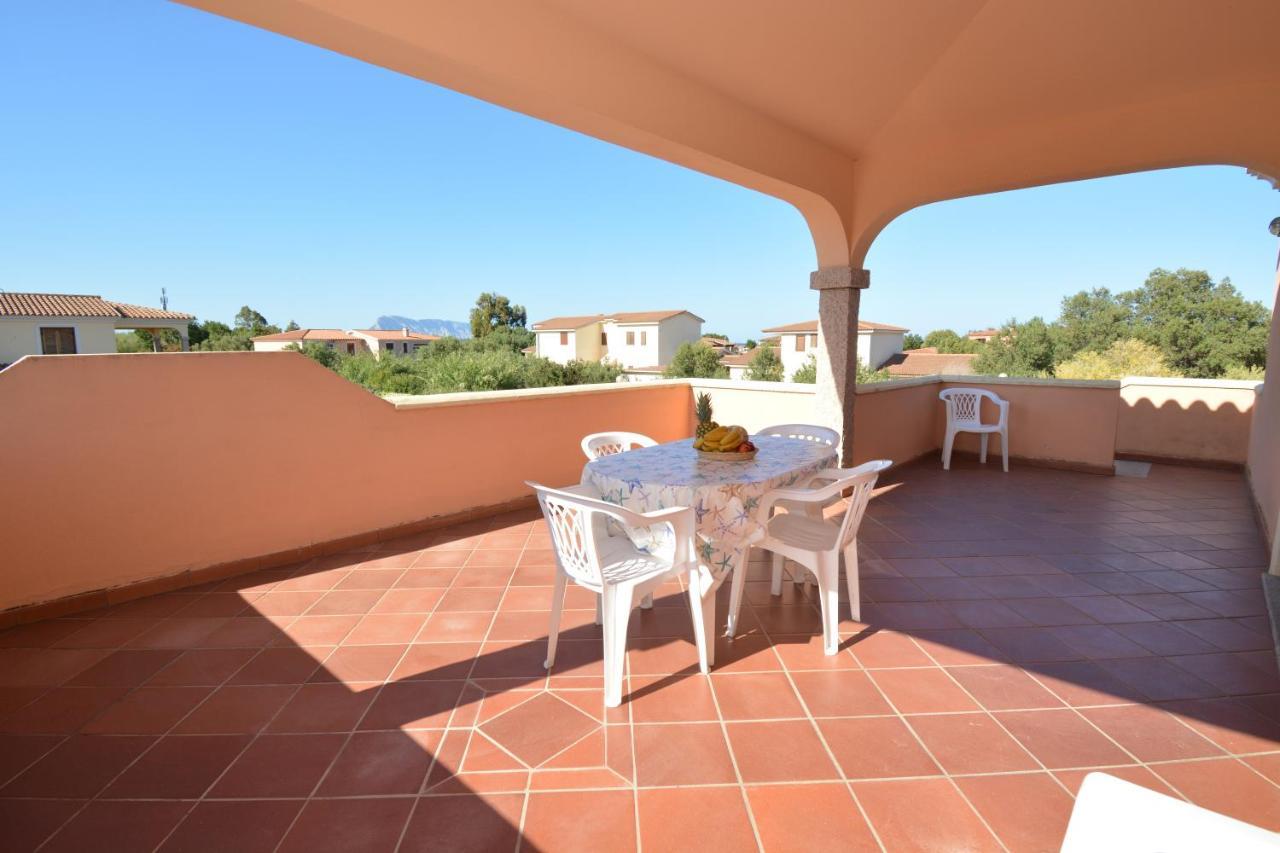Appartamenti Corallo San Teodoro  Buitenkant foto