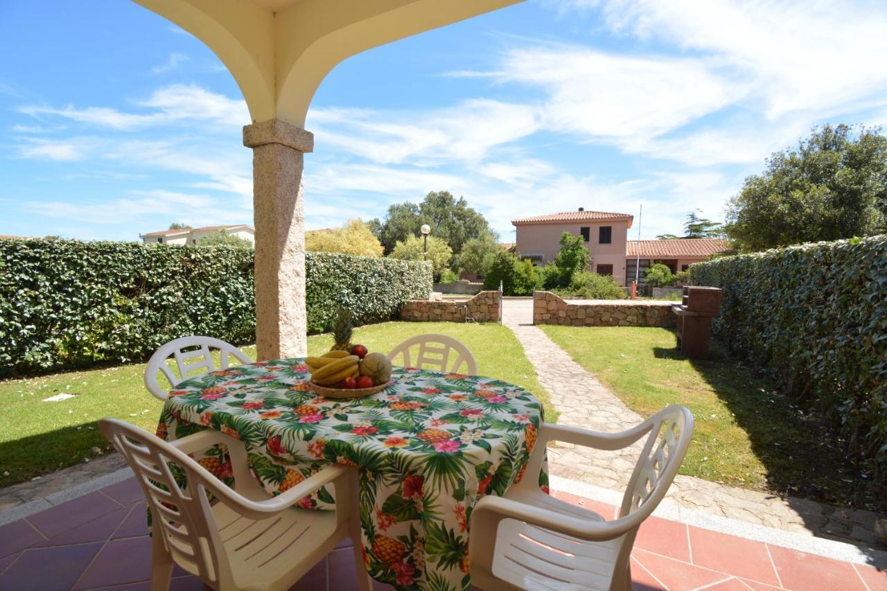 Appartamenti Corallo San Teodoro  Buitenkant foto