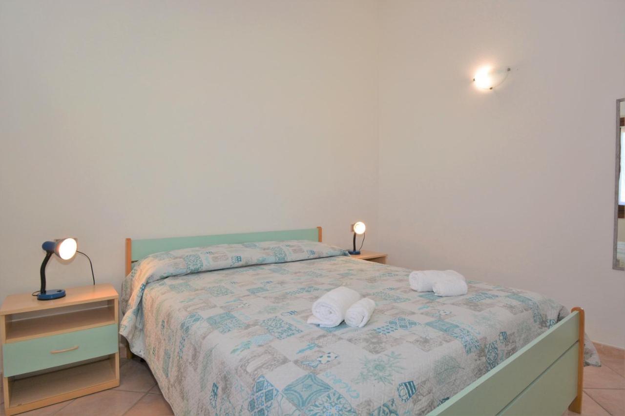 Appartamenti Corallo San Teodoro  Buitenkant foto