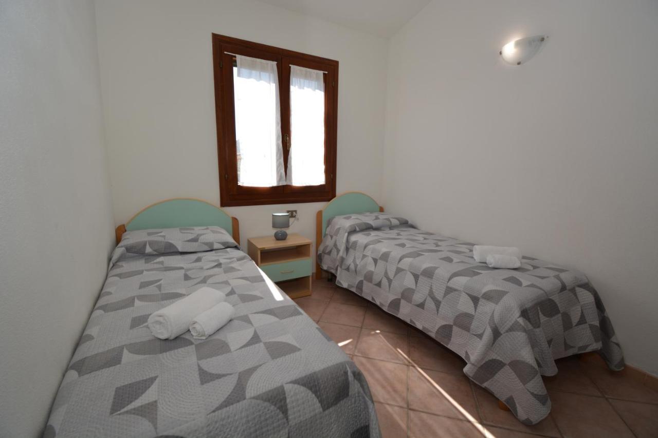 Appartamenti Corallo San Teodoro  Buitenkant foto